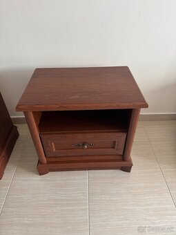 Masívne nočné stolíky- Gaštan - 3