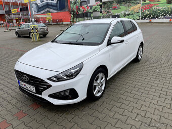 Hyundai i30 1.5 DPi 1.majiteľ - 3