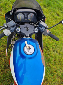 Honda VF 500 F2 - 3