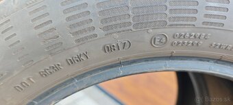 Continental 215/55 R17 V - 3