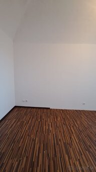 Prenájom pekných komerčných priestorov v Poprade - Veľkej - 3