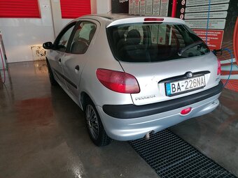 Peuvgeot 206 R. V. 2004. 1.9 Disel Cena 600.€ - 3
