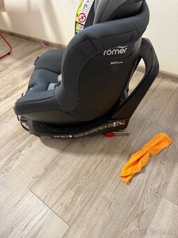 Britax romer otočná autosedačka - 3