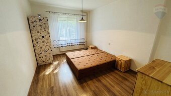 EXKLUZÍVNE PREDAJ CHATY  V  KOVÁČOVEJ - 3