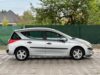 Peugeot 207SW 2008 - 3