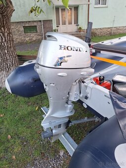 Lodny motor Honda - 3