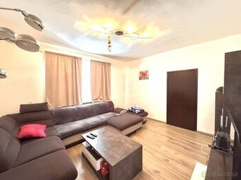 Na predaj- 3i dom s terasou a záhradou N. Zámky /20 km/ - 3