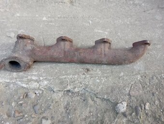 Výfukové potrubie Zetor 4v - 3