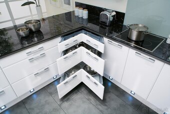 rohová kuchynská skrinka Space Corner - 3