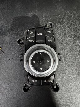 Predám idrive BMW - 3