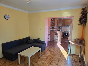 Prenajmem 2 izbový byt v KN - 3