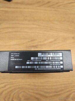 Samsung Galaxy S25 FE - 3