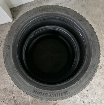Zimne pneu 245/45 r18 bridgestone - 3