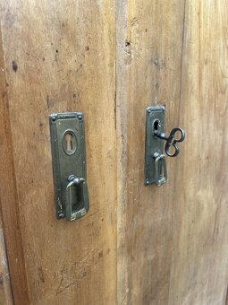 šatníková skriňa Biedermeier 19 storočie - 3