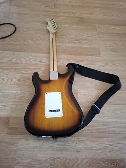 Federer Squier Stratocaster - 3
