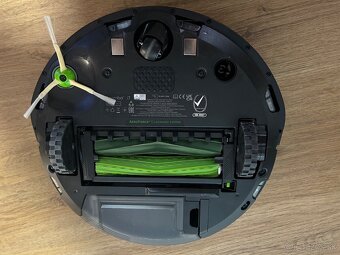 irobot roomba I7 - 3