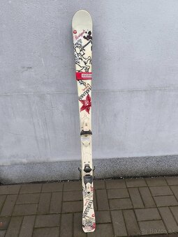 Predám lyže s lyžiarkami - 3