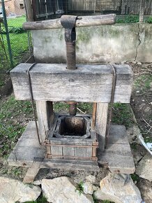 Historický lis na jablká - 3