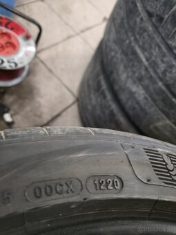 255/40 R21 , 265/40R21 - 3