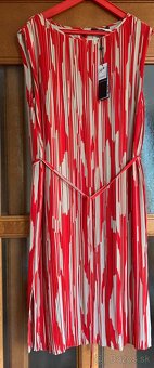 Šifónové šaty zn. Comma - 3