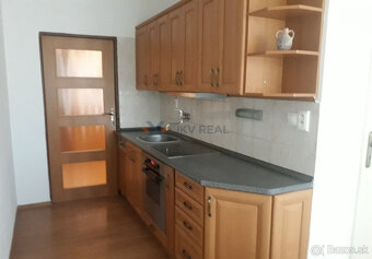 3 - izbový byt na prenájom - 3