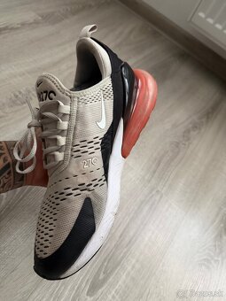 NIKE Airmax 270 v. 45 - 3