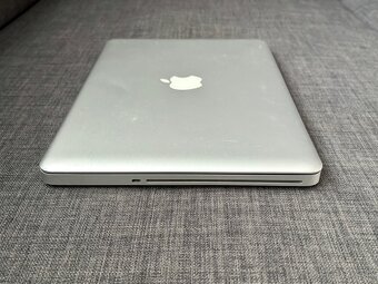 MacBook Pro 13” 256GB SSD, 8 GB RAM - 3