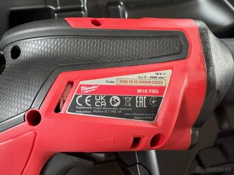Milwaukee M18 FSG-0X – Profesionálny aku skrutkovač na sadro - 3