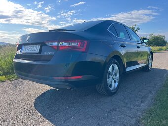 Škoda Superb 2.0 TDI SRC STYLE DSG - 3