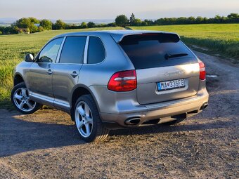 Porsche Cayenne - 3