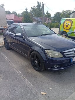Predám Mercedes Benz w204 - 3