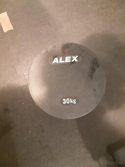 Predám jednu jednoručnú činku činky značky ALEX s váhou 30 - 3