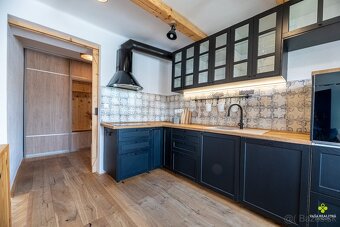 Veľkometrážny 3 izbový byt Staré sídlisko Prievidza 90 m2 - 3