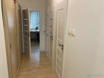 3-izbový byt v Rači (Krásňany) na prenájom – útulný, priestr - 3