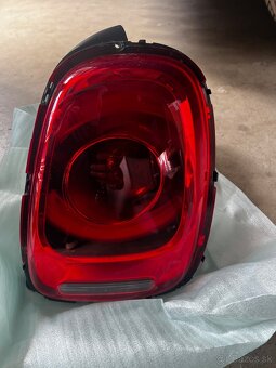 Mini Cooper F55 F56 zadné originál svetlá - 3