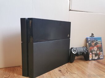 PS4 500GB - 3
