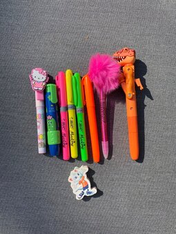 Perá, zvýrazňovače a gumy pre deti - 3