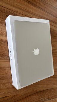 Apple McBook Air 13’’ Silver (model 2015) - 3