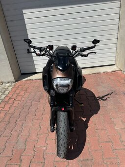 Ducati Diavel Dark Stealth - 3