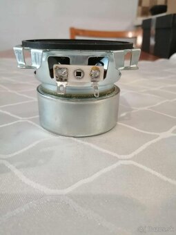 Stredobasove repro Panasonic - 3