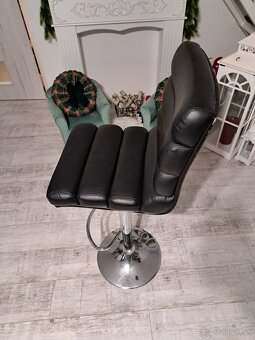 Barový stôl + 2 stoličky - 3