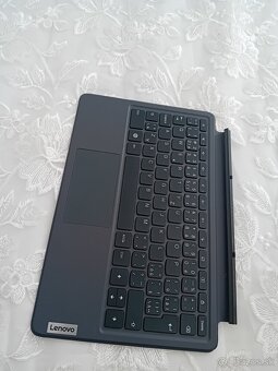 Lenovo tablet - 3