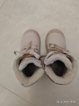 Zimné dievčenské topánky Baťa, veľkosť 29 - 3