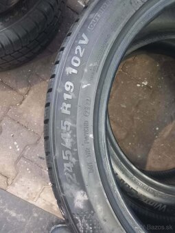 Pneumatiky zimné - Kumho 245/45/R19 - 3