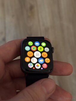 Predám Apple Watch 4 44mm - 3