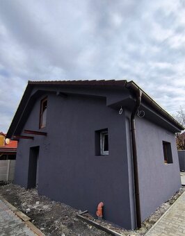 Fasádna farba ,,šedá” Baumit SilikonTop - 3