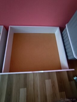 Šufliky pod posteľ - 3