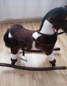 Interaktívny húpací koník - 3