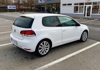 VOLKSWAGEN GOLF 1,4 TSI - 3
