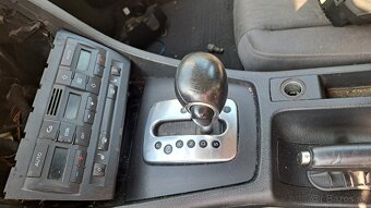 Audi a4 b7 2.0l 103kw - 3